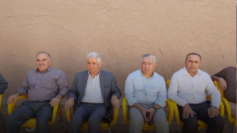 وفد من المجلس الوطني الكوردي يزور مكتب مجلس محلية عامودا للمجلس بعد تعرض المكتب للحرق   وفد من المجلس الوطني الكوردي يزور مكتب مجلس محلية عامودا للمجلس بعد تعرض المكتب للحرق