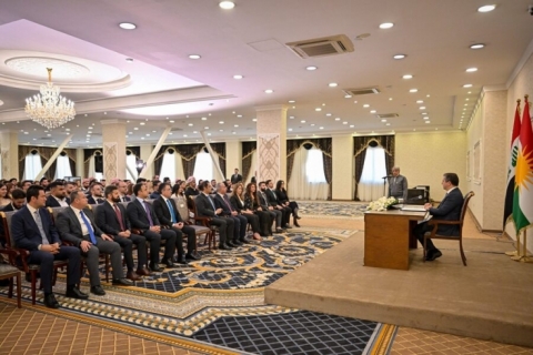  مسرور بارزاني يدعو الشباب الكوردستاني أن يكونوا بمثابة جسر تواصل حيوي مع وطنهم الأم
