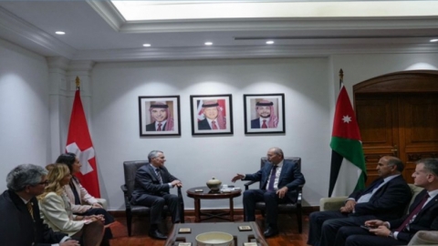 المملكة الأردنية تجدد دعمها جهود سوريا لإعادة الإعمار وإعادة البناء المملكة الأردنية تجدد دعمها جهود سوريا لإعادة الإعمار وإعادة البناء